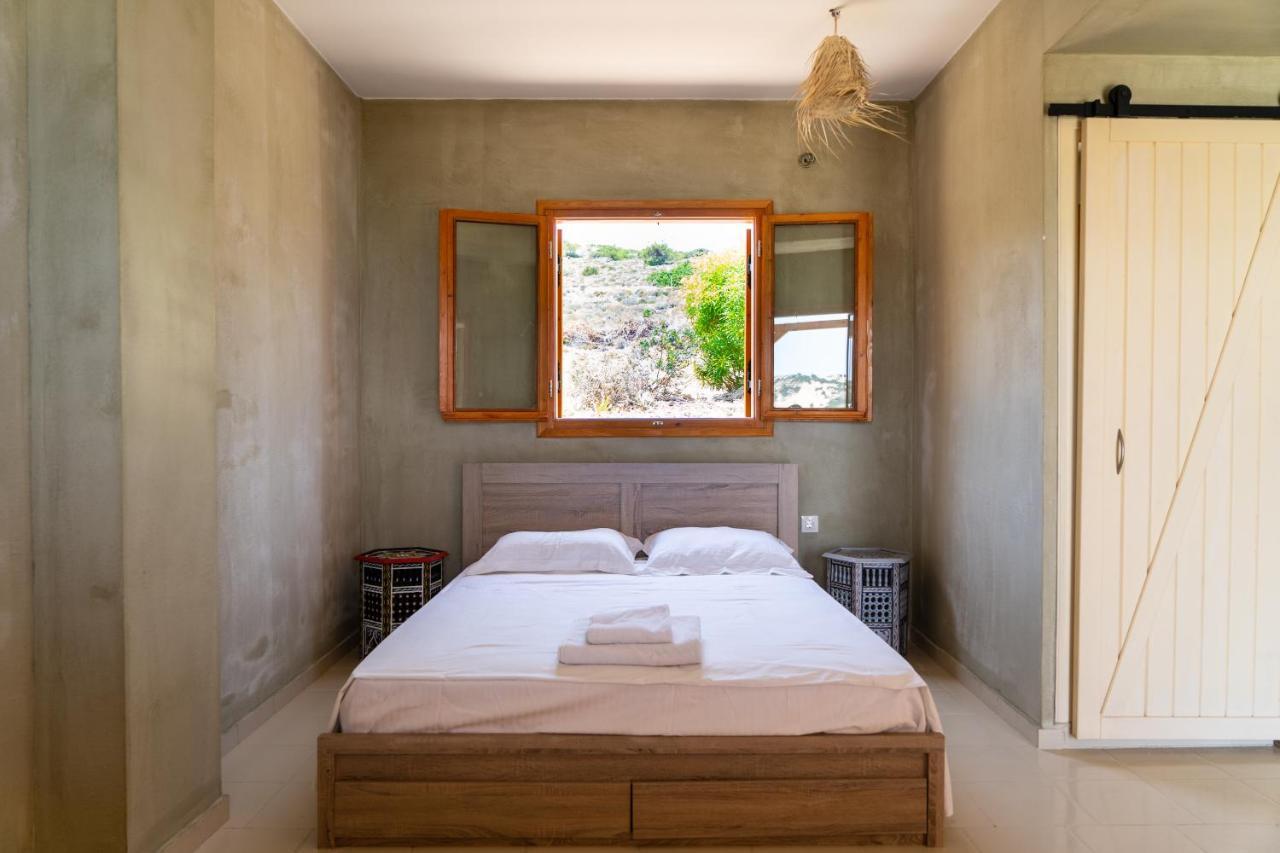 Exoristoi Nature Suites Gavdos Luaran gambar